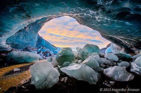 Glaciers in Iceland | Glacier Tours, Snowmobiling, Hiking & Ice Climbing