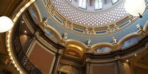 Iowa state revenue fell 8.1% in fiscal year 2025, nonpartisan agency ...