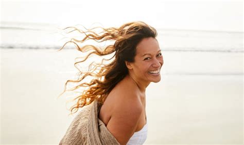 Best Time to Apply Estrogen to the Face: Maximize Your Skincare Routin ...