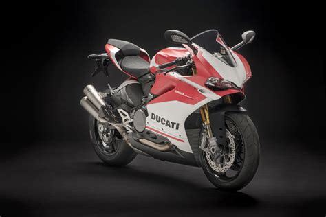 Ducati launches snazzy 959 Panigale Corse in India at Rs 15.20 lakh ...
