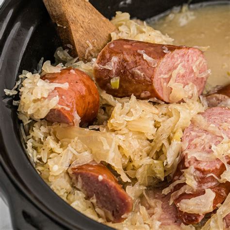 Brats With Sauerkraut