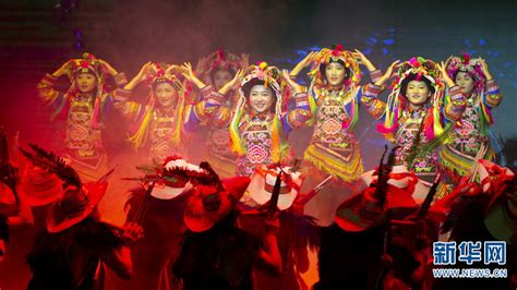 云南省第十届民族民间歌舞乐展演第一场展演圆满完成