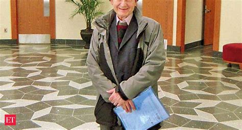 Penrose tiling caught public attention for 2 reasons - Roger Penrose: A ...