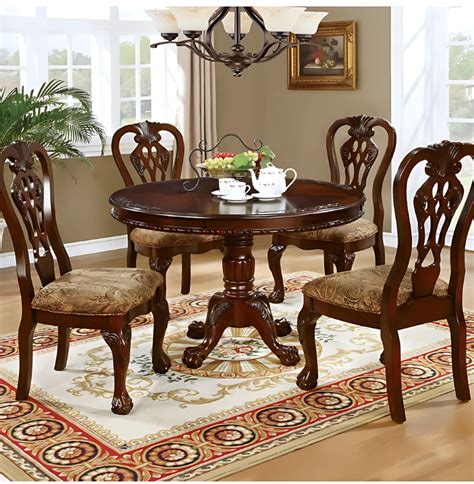 Round Wooden Dining Tables with Old-fashioned Look - Classic Style by ...