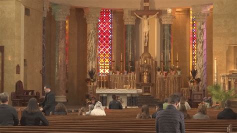 Easter Sunday Mass at the Cathedral of Our Lady of the Rosary - WDIO.com