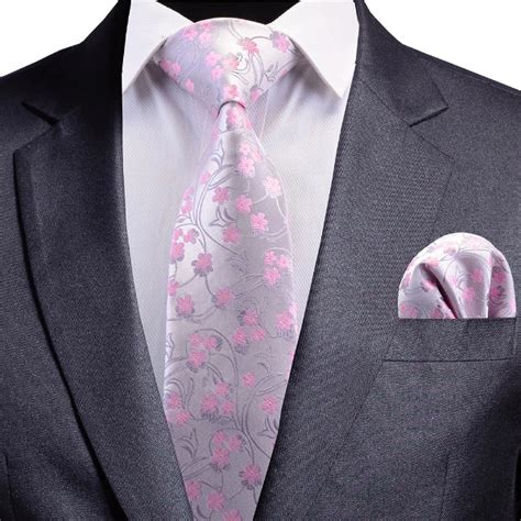 Necktie 的图像结果