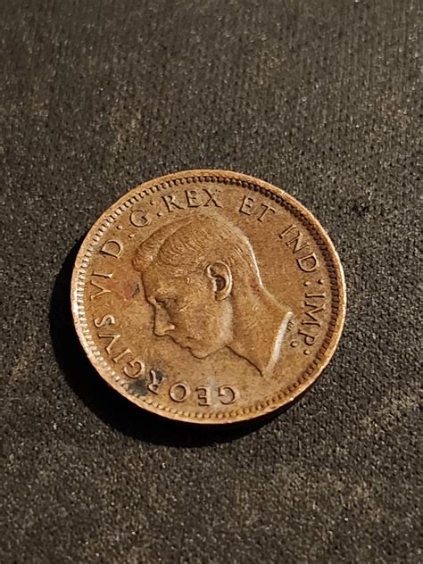 1942 Canadian penny, I found at work today. : r/coins