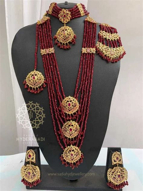 Mahiba Red Bridal Set – Sadiahyderabadi