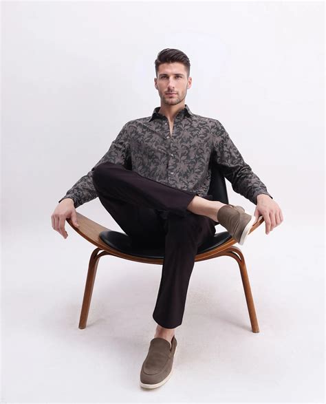 Rare Rabbit Men's Ringer-S Dusky Pink Cotton Jacquard Regular Fit Full