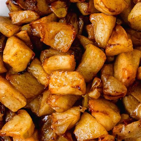 Air Fryer Apples (Quick, Easy and Healthy) - Olives + Thyme