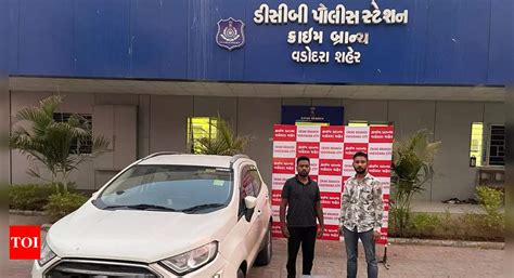 Crime Branch Cops Pose As Tourists, Nab Two Burglars From Haridwar ...