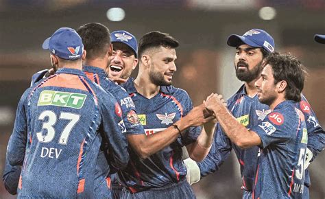 Inconsistent Hyderabad take on Lucknow in push for play-offs spot