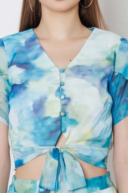 Light Blue Printed Casual Half Sleeves V-Neck Women Regular Fit Tops ...