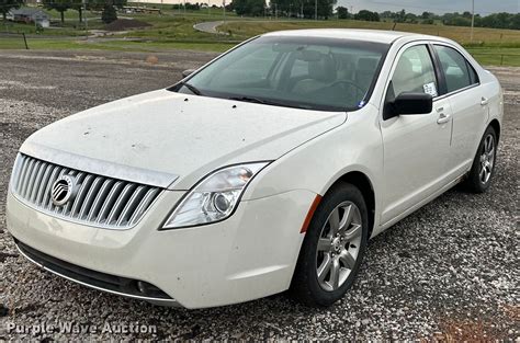 2010 Mercury Milan in Easton, KS | Item DO5140 sold | Purple Wave