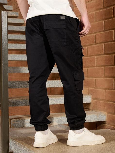 Solid Relaxed Fit Cargo Jogger | Black – Wrogn
