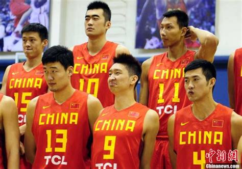 中国男篮奥运会落选赛12人大名单 赵岩昊和祝铭震榜上无名_球天下体育