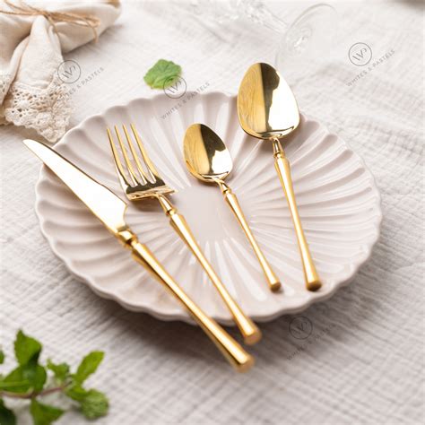 Luxury Fine Dining Cutlery - Gold – Whites & Pastels