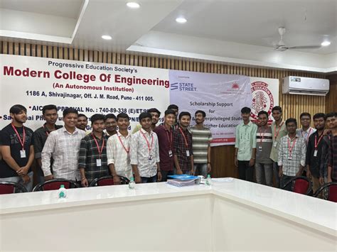 Gallery Scholarships