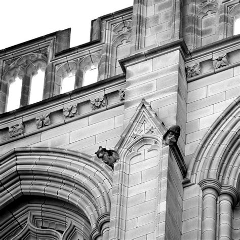 Darth Vader: gargoyle di una cattedrale | Lega Nerd