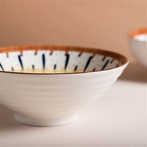 Dewdrop Ceramic Ramen Bowl 8 Inch 750 ml