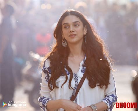 Bhoomi 2017 Wallpapers | Bhoomi 2017 HD Images | Photos bhoomi-2-6 ...