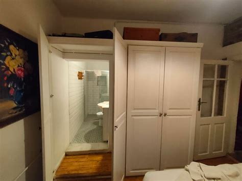 ICONIC STONE HOUSES (Izmir) - Apartment Reviews, Photos, Rate ...