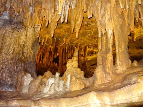 Stalagmites Vs Stalactites