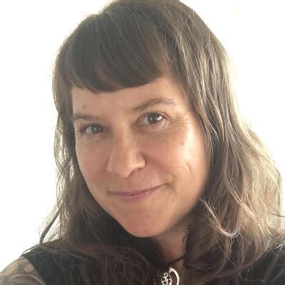 Dr. Corrie Moreau (@CorrieMoreau@ecoevo.social) - ecoevo.social