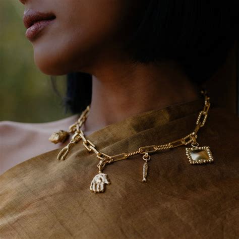 ARVINO - Love your Layers.