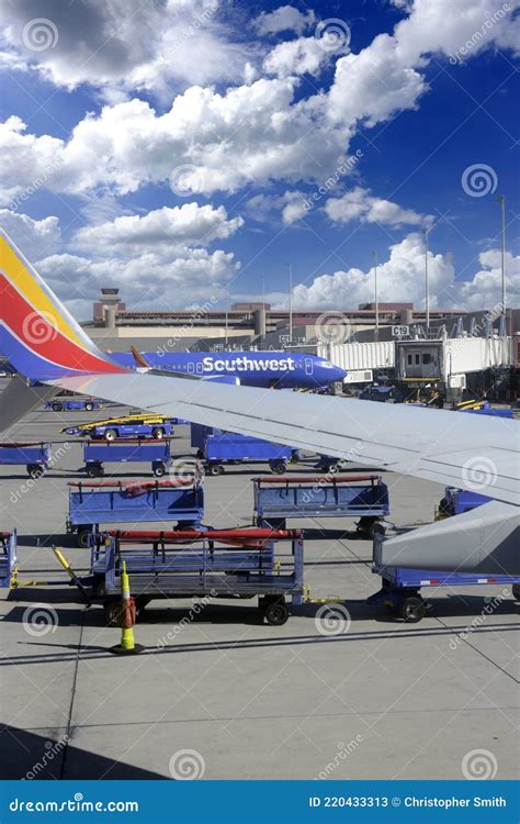 Southwest Airlines Terminal at Las Vegas McCarran International Airport ...