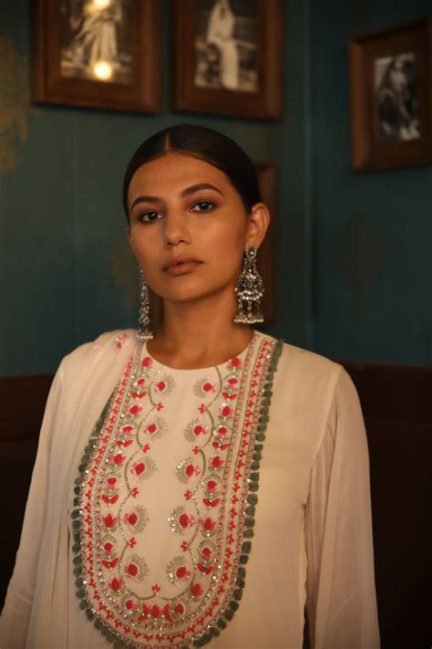 IVORY - REGAL – RADHA SHARMA