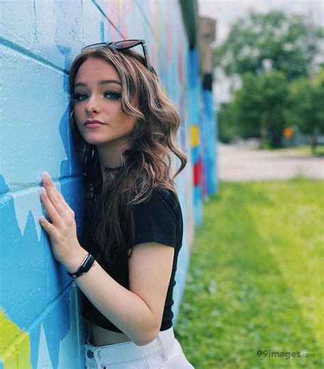 Download Zoe Laverne in her natural habitat! Wallpaper | Wallpapers.com