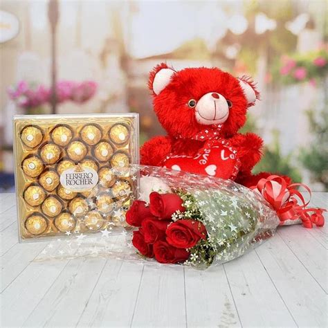 Rose, Teddy & Ferrero - OyeGifts