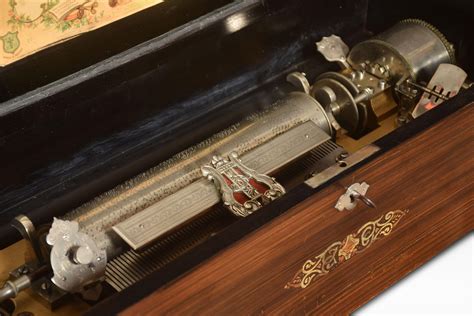 Cylinder Musical Box For Sale at 1stDibs | antique cylinder music box ...