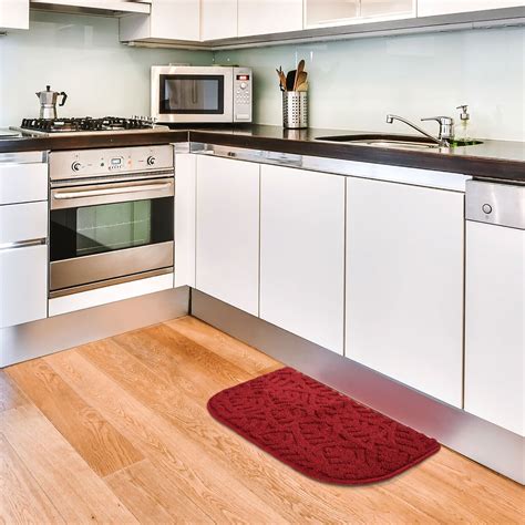 Slip-Resistant Kitchen Floor Mat, Half Round Red Kitchen Rug, 18 x 30 ...