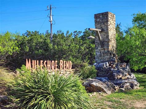 Austin's Hidden Gem: Muleshoe Bend Recreation Area Awaits!