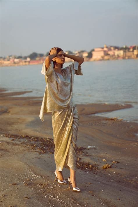 dash and dot - Shimmer Wrap Skirt