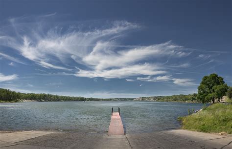 Lake Sakakawea Pictures in North Dakota - Franklin Arts