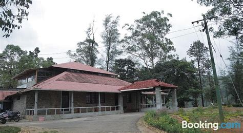HARRIS HOLIDAY INN (Valparai, Tamil Nadu) - Inn Reviews, Photos, Rate ...