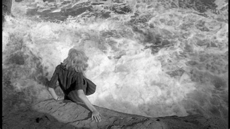 Alienation Film 的图像结果