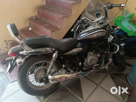 Bajaj Avenger 220 CC Bike - Motorcycles - 1823136947