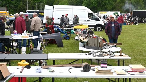 Cold and winds keep some away from 36th annual Coldwater Swap Meet and ...