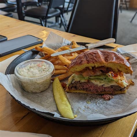 HONEY BEAR, Eagle River - Restaurant Reviews, Photos & Phone Number ...