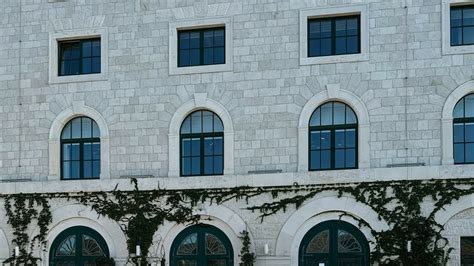 Fatalna splitska influencerica zbog kadrova iz bazena zaradila impozantan nadimak