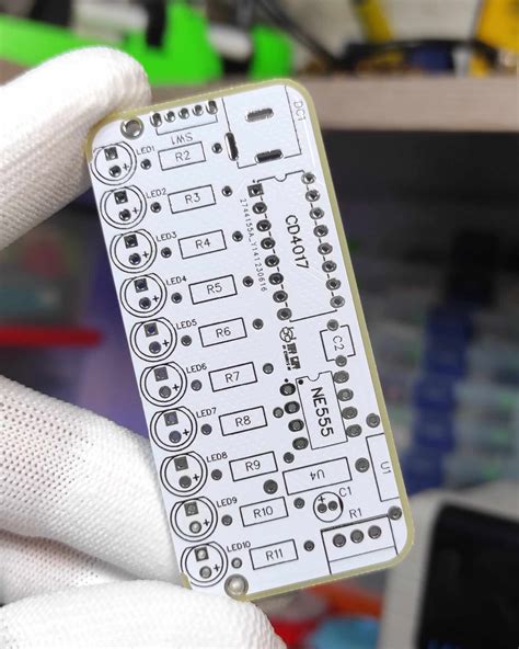 Image result for LED Light Chaser Circuit