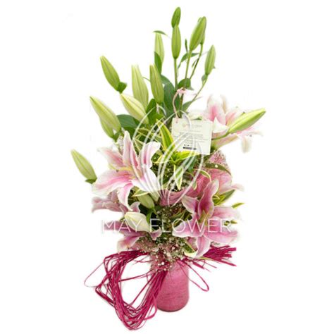 Lily Romance Glass Vase Bouquet – May Flower