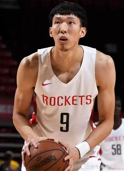 中国男篮兵败亚洲杯之后，周琦有机会重返nba的消息_东方体育