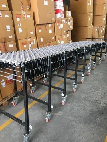 Flexible Conveyor - Gravity Roller Conveyor Manufacturer from Thane