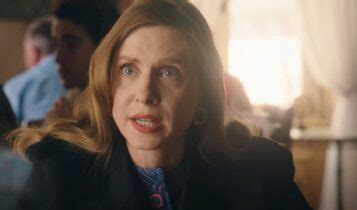 Το Ναυάγιο επεισόδια - Ο Αντώνης δέχεται το ύπουλο χτύπημα του Ιπποκράτη