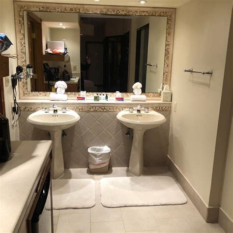 SYBARIS INDIANAPOLIS - Specialty Hotel Reviews & Photos - Tripadvisor